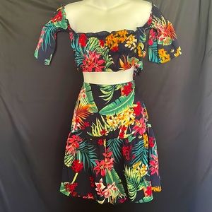 FLORAL 2 PIECE OUTFIT